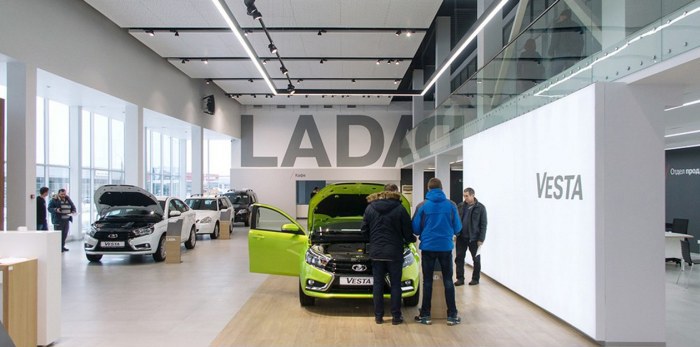 Главный стенд автосалона LADA XRAY для новинок